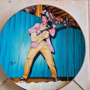 Elvis Plate